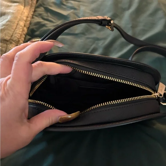 Michael Kors Dark Blue Crossbody Bag - Picture 3 of 3